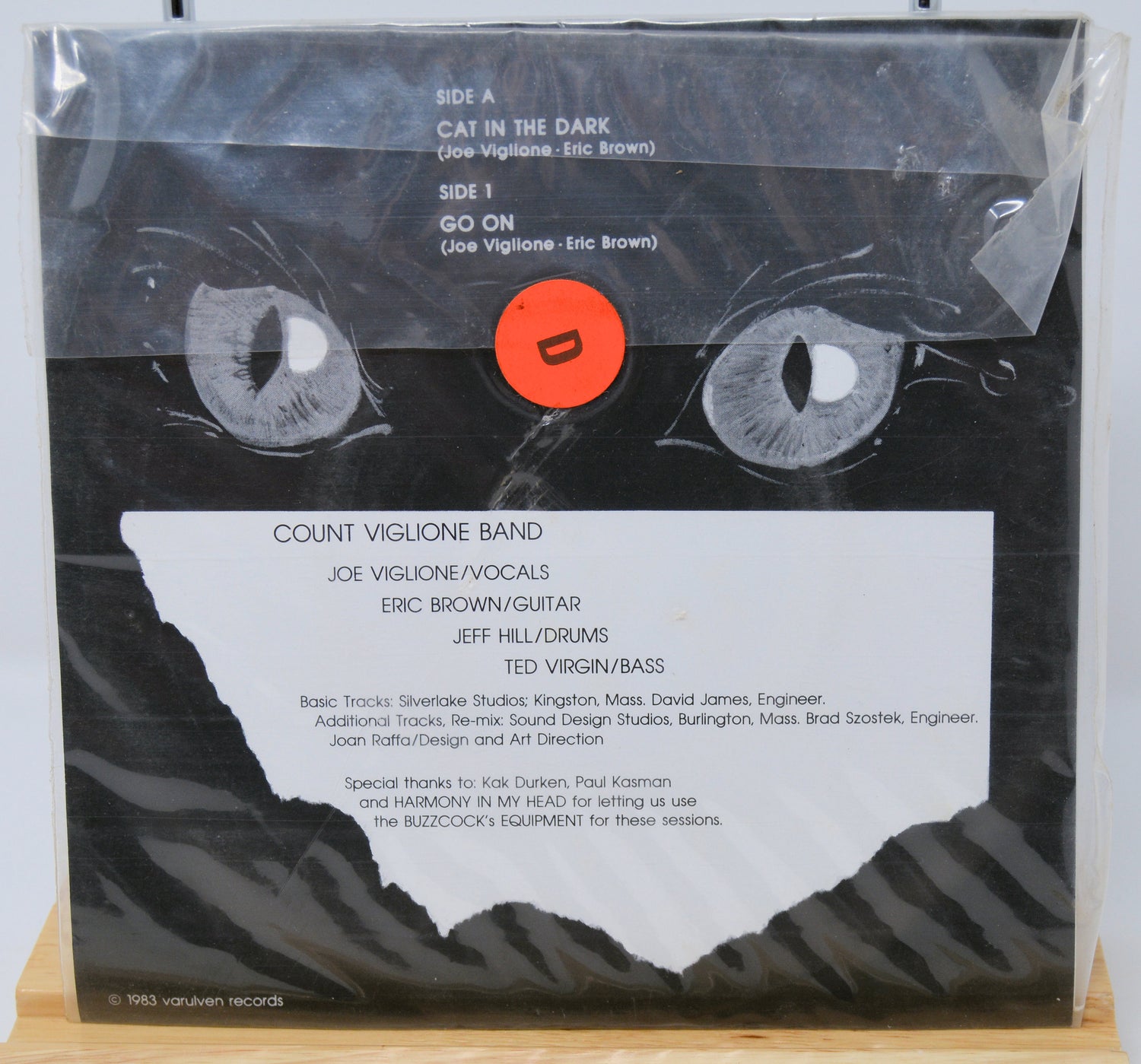Count Viglione Band - Cat In The Dark