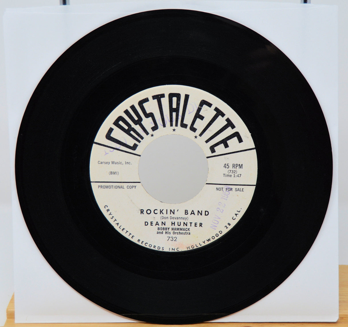 Crystalette Records 45 RPM vinyl of Rockin' Band by Dean Hunter with Bobby Hammack Orchestra