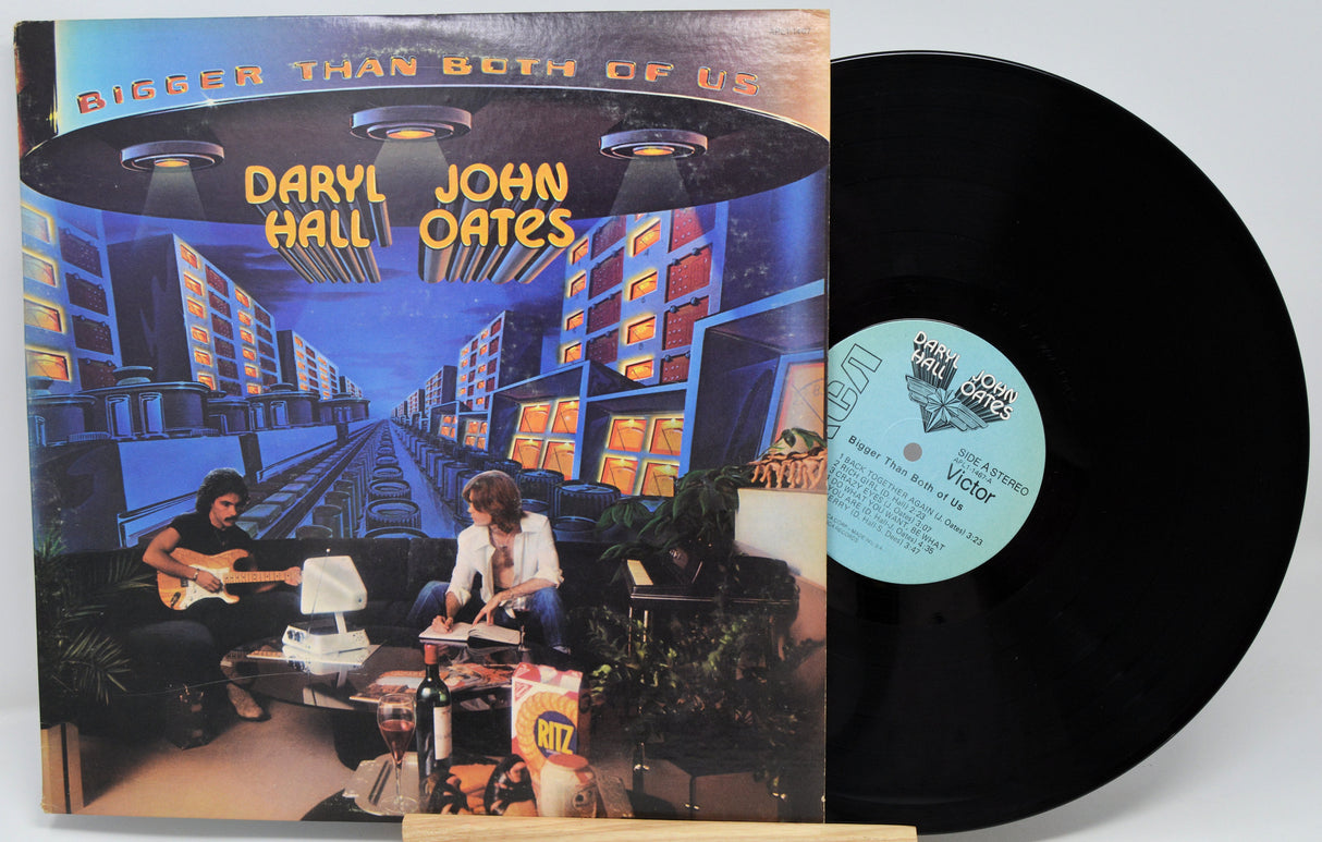 Hall & Oates - Bigger Than Both Of Us