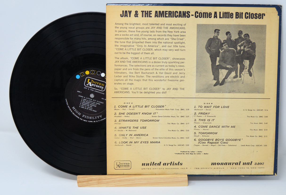 Jay & The Americans - Come A Little Bit Closer