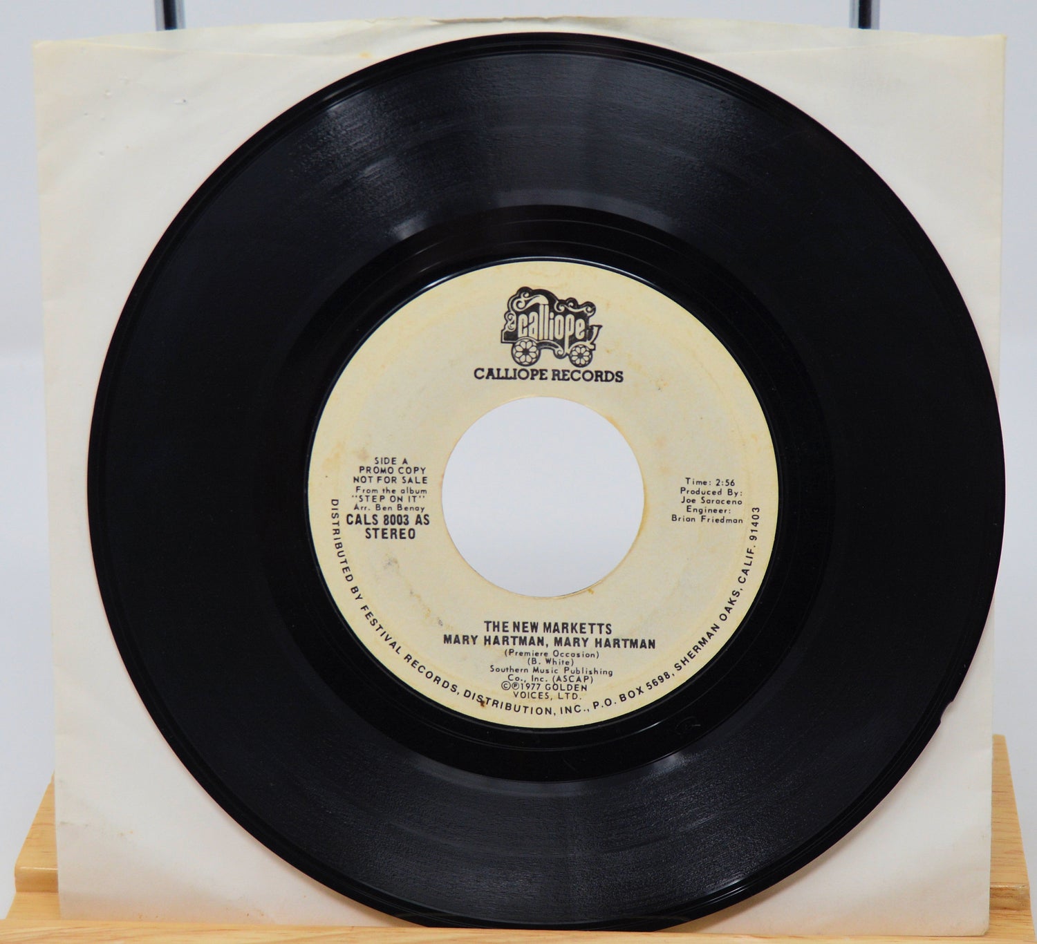 New Marketts - Mary Hartman