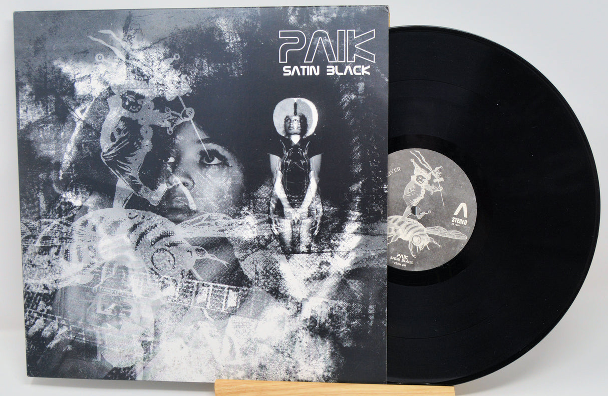 Paik - Satin Black