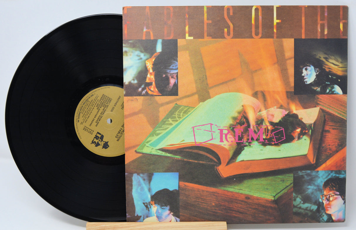 R.E.M. - Fables Of The Reconstruction