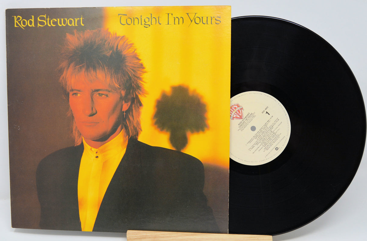 Vinyl record with cover featuring Rod Stewart and album title 'Tonight I'm Yours'.