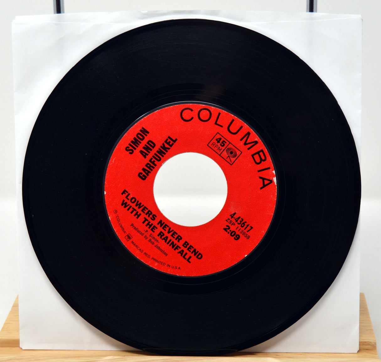 Simon & Garfunkel - I Am A Rock