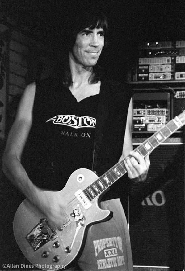 Scholz, Tom - Photo 1