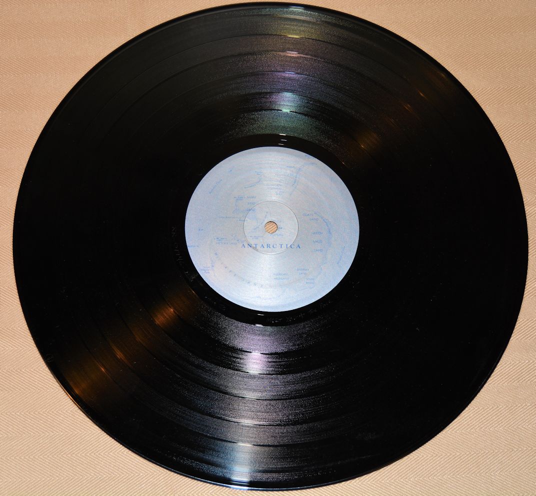 17 Pygmies - Captured In Ice