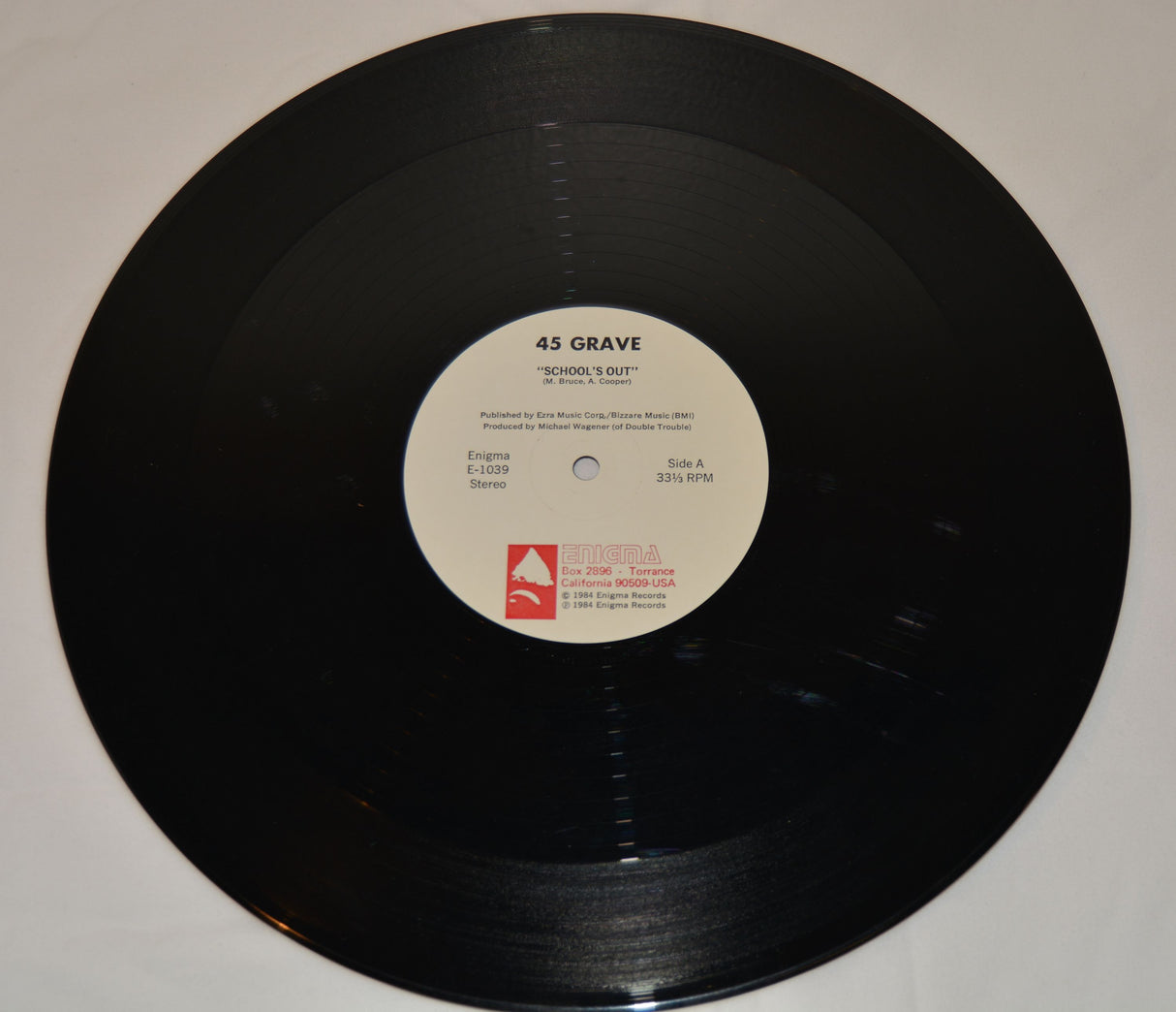 45 Grave - School's Out