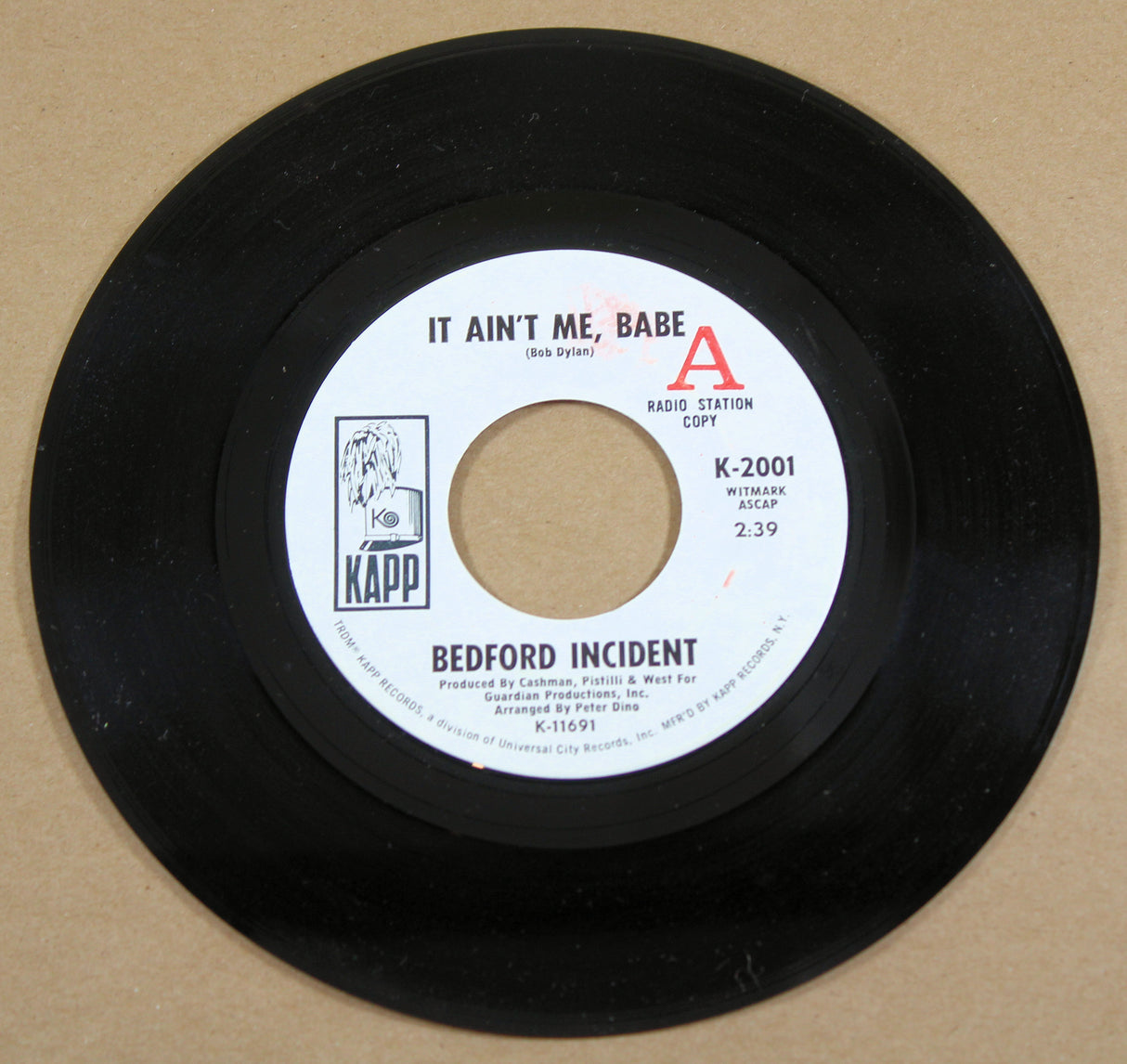 Bedford Incident - It Ain't Me Babe