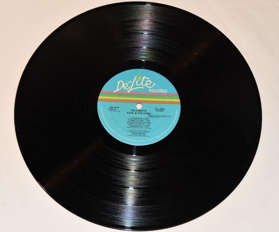 Kool & The Gang - Celebrate!