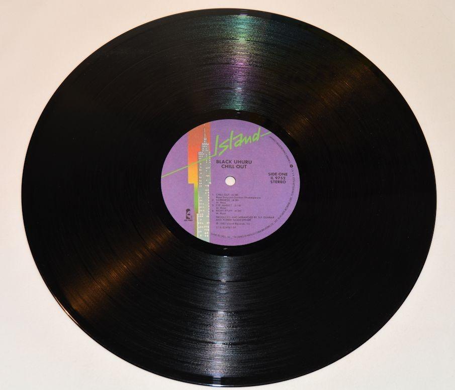 Black Uhuru - Chill Out