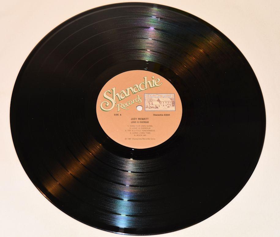 Mowatt, Judy - Love Is Overdue