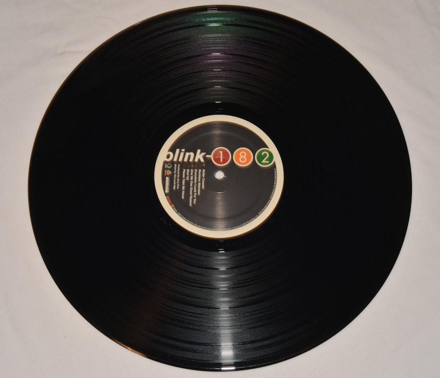 Blink 182 - Take Off Your Pants