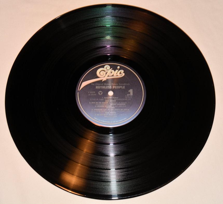 Soundtrack - Ruthless People