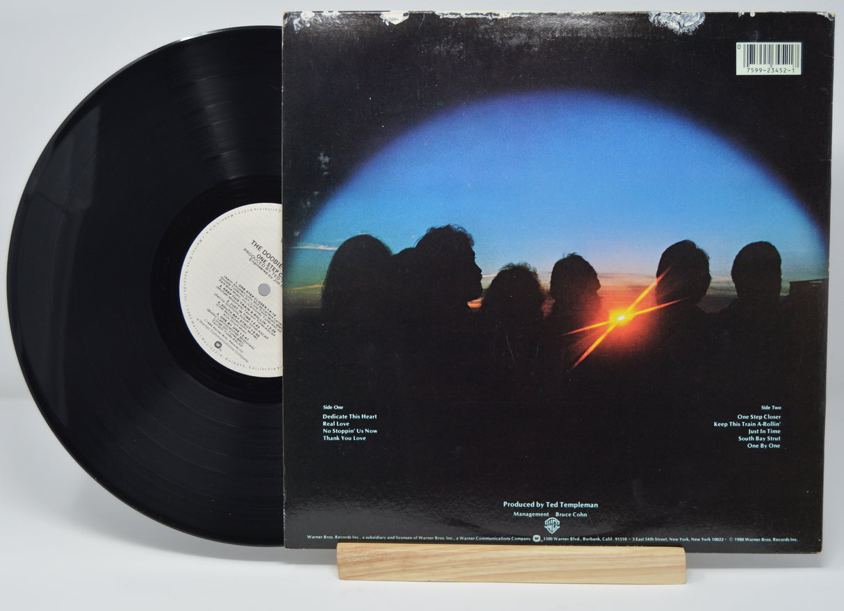 Doobie Brothers, The - One Step Closer