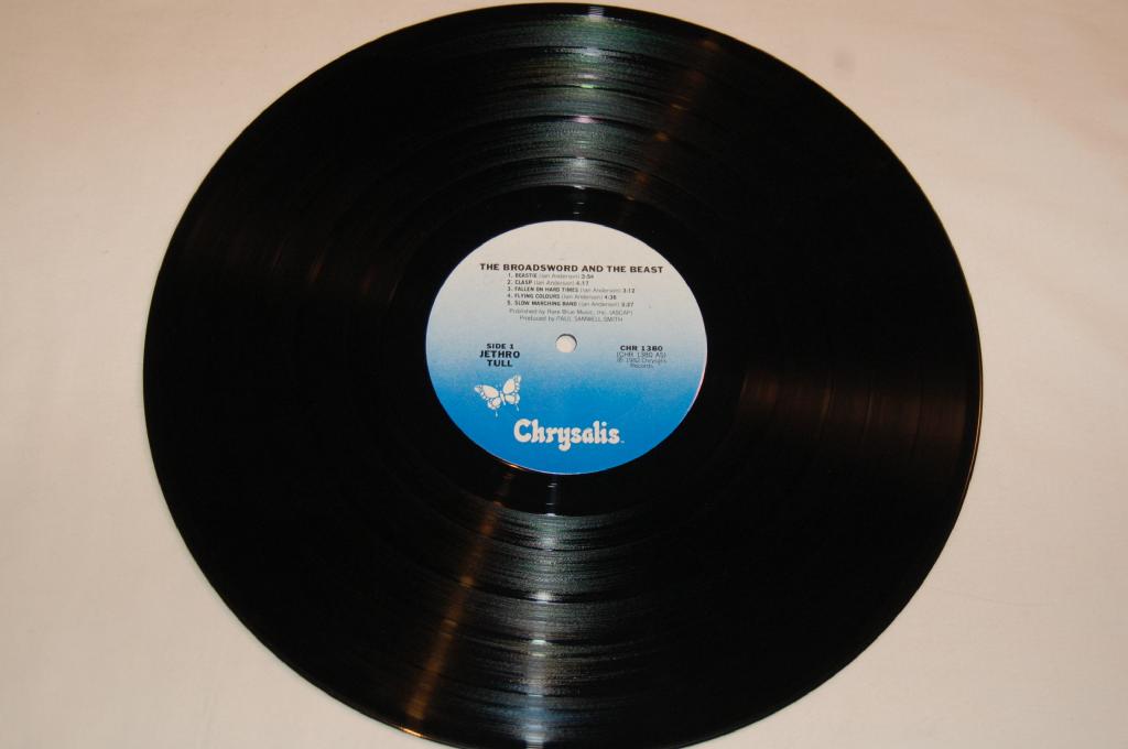 Jethro Tull - Broadsword