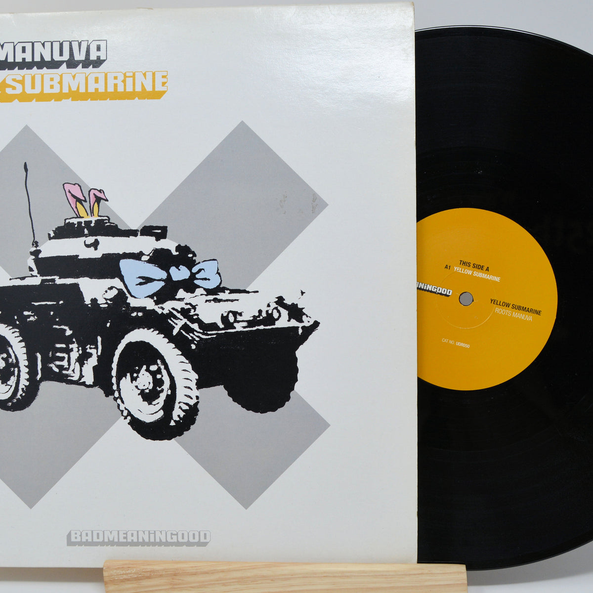 Roots-Manuva-Yellow-Submarine. 