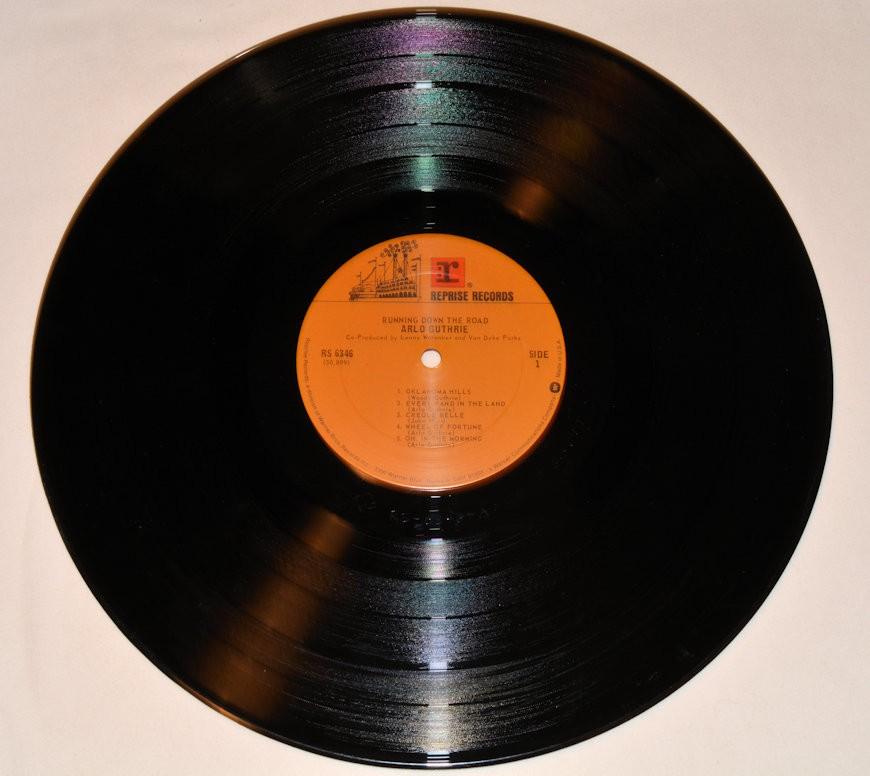 Guthrie, Arlo - Running Down The Road