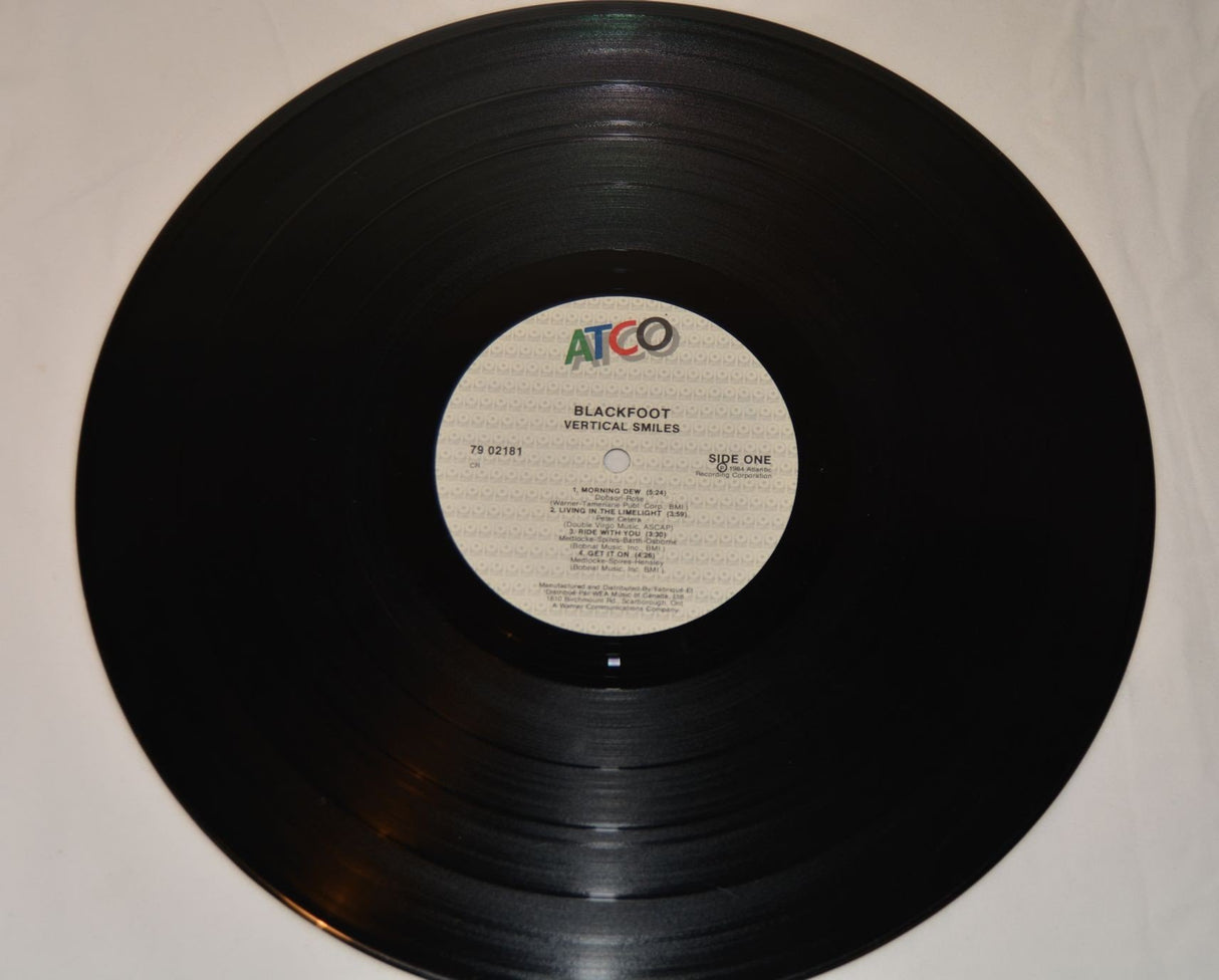 Blackfoot - Vertical Smiles
