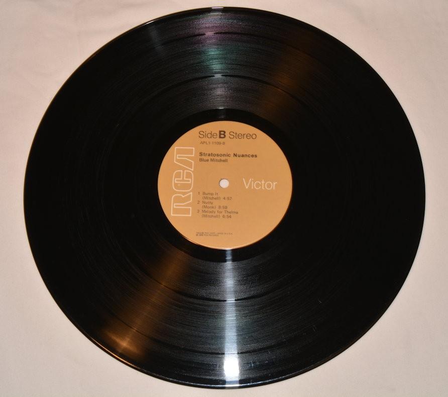 Mitchell, Blue - Stratosonic Nuances