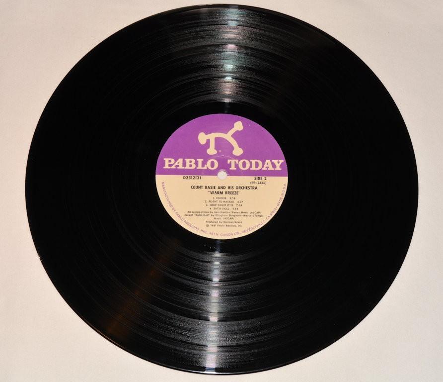 Basie, Count - Warm Breeze