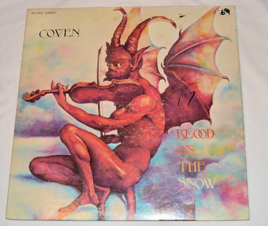 Coven - Blood On The Snow