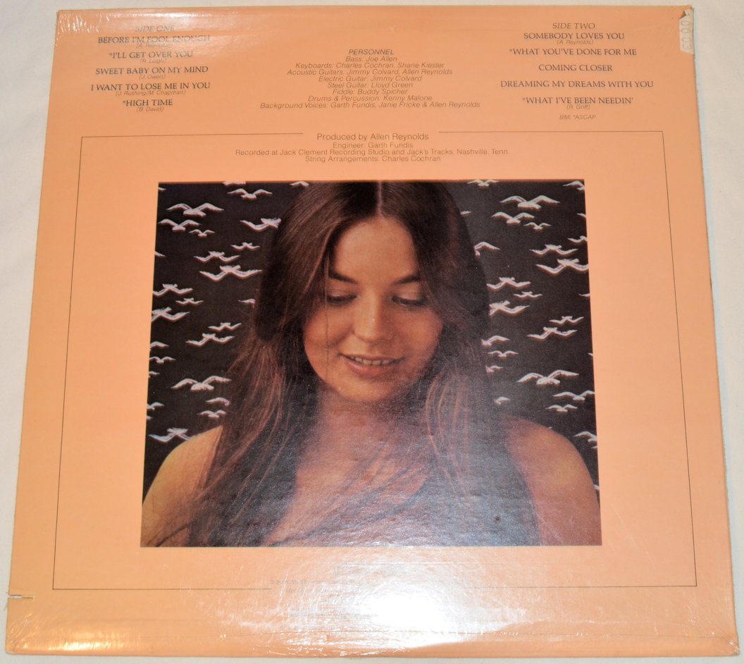 Gayle, Crystal - Somebody Loves You