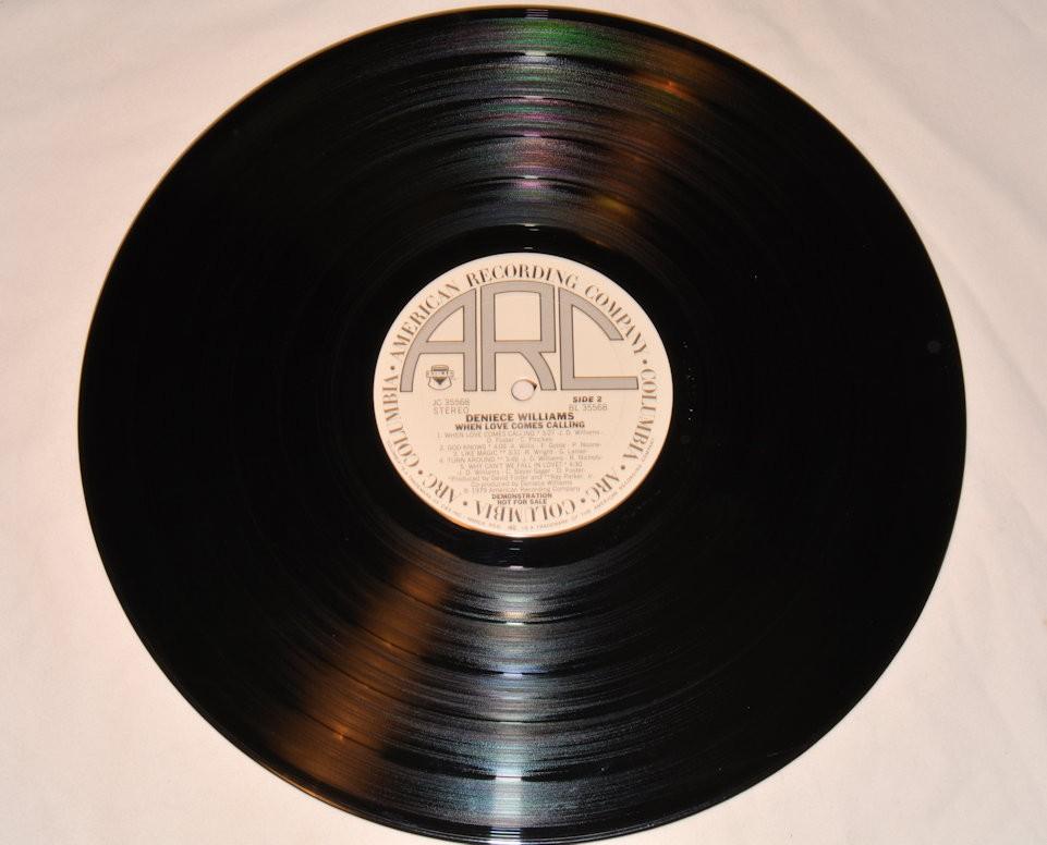 Williams, Deniece - When Love Comes Calling