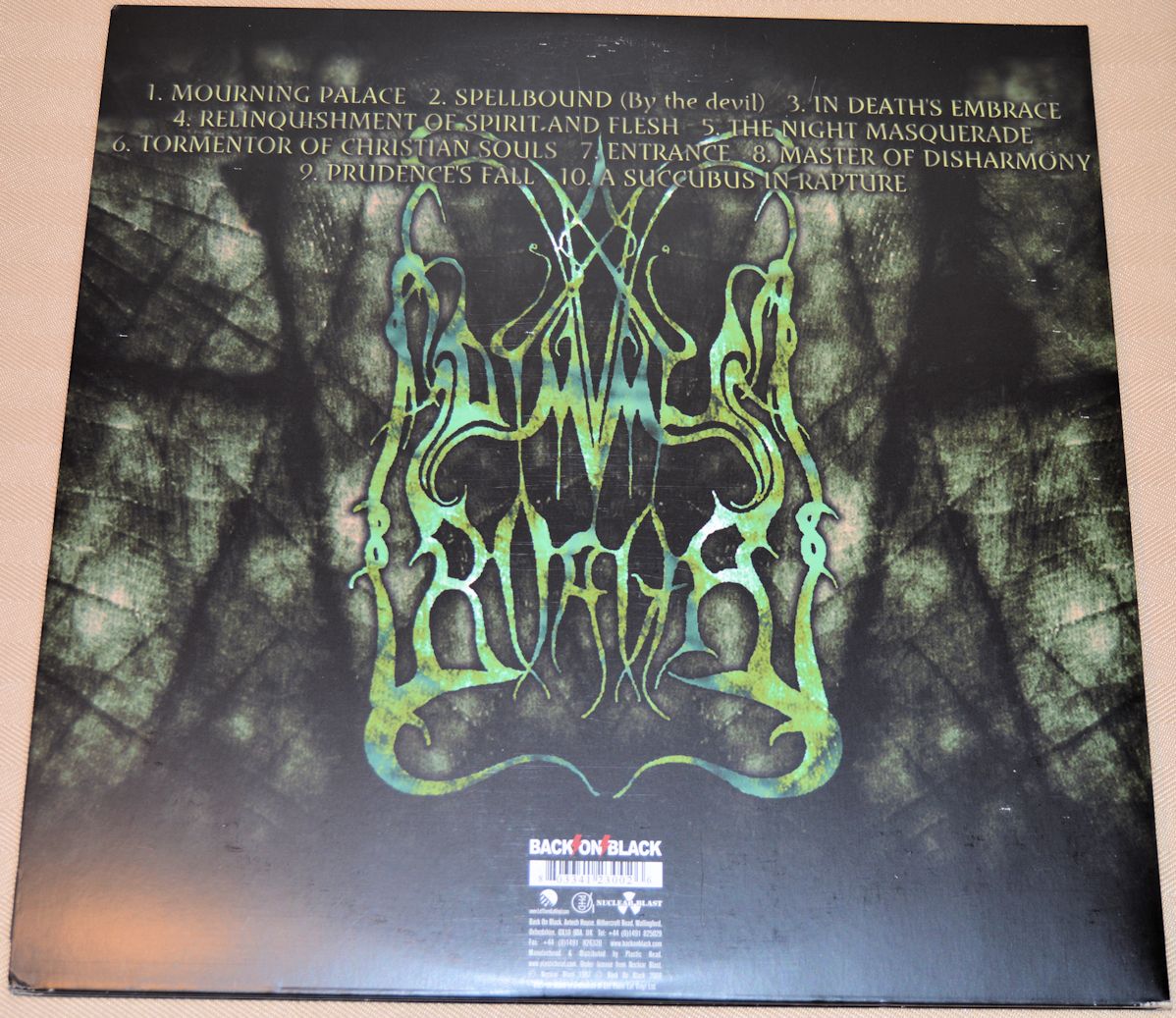 Dimmu Borgir - Enthrone Darkness Triumpant