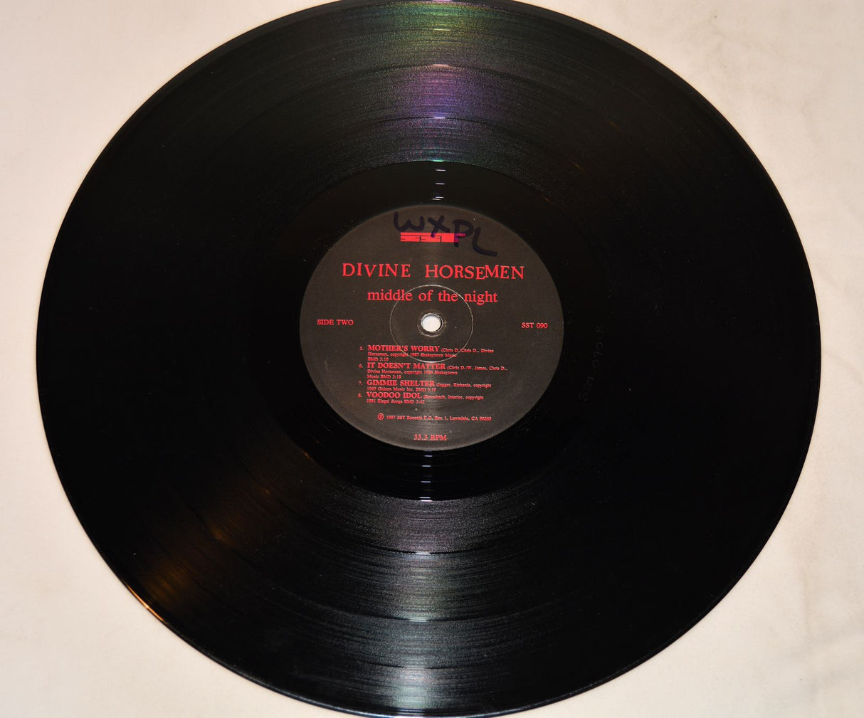 Divine Horsemen - Middle Of The Night