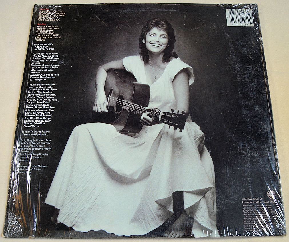 Harris, Emmylou - Best Of - Vinyl Record, Used
