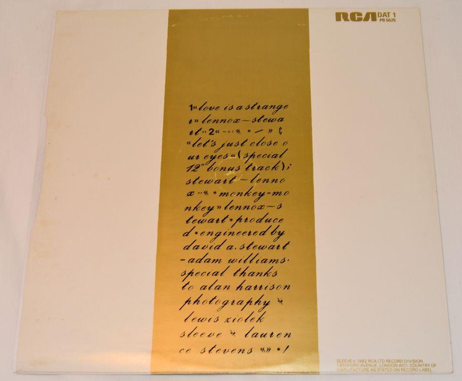 Eurythmics - Love Is A Stranger