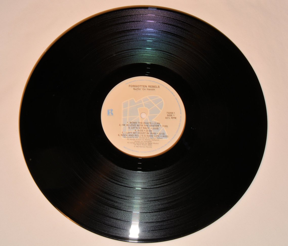 Forgotten Rebels - Surfin' On Heroin