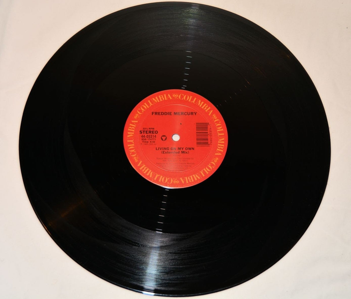 Mercury, Freddie - Living On My Own