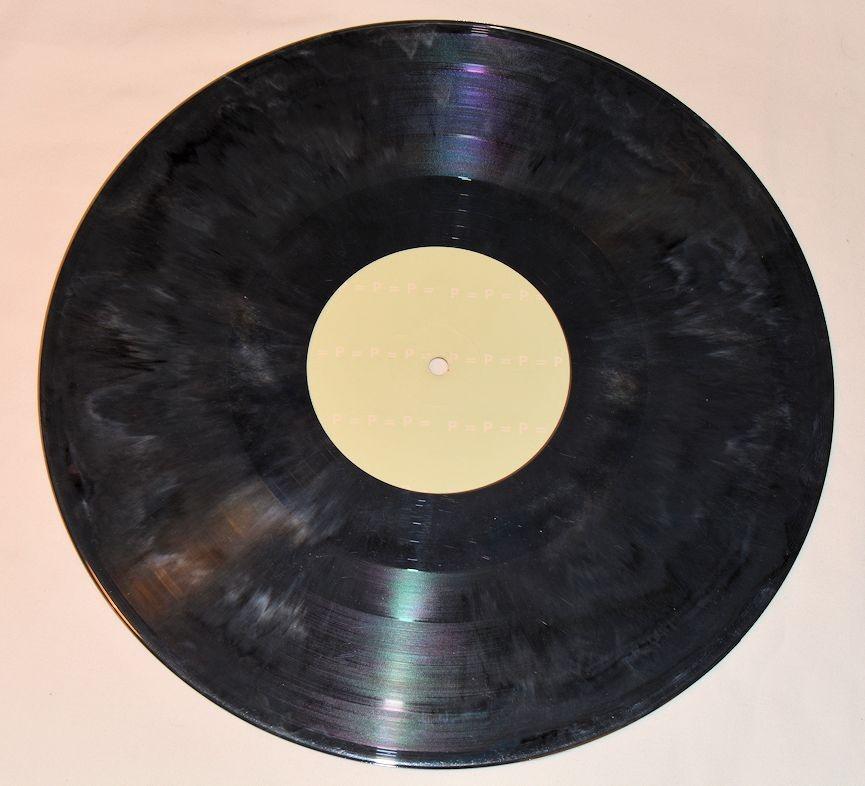 Guns N Roses - Back With A Bullet