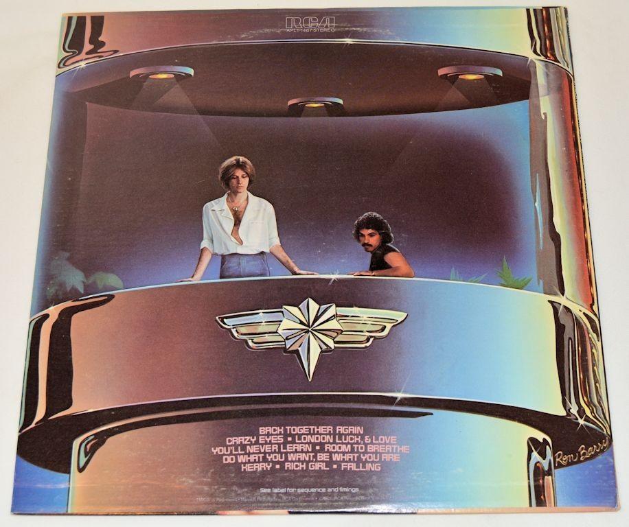 Hall & Oates - Bigger Than Both Of Us