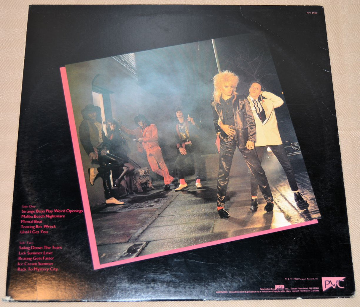 Hanoi Rocks - Back To The Mystery City