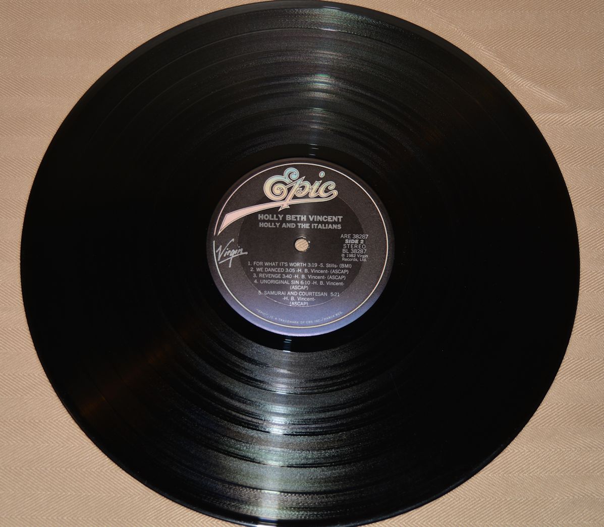 Vincent, Holly Beth - Holly & The Italians