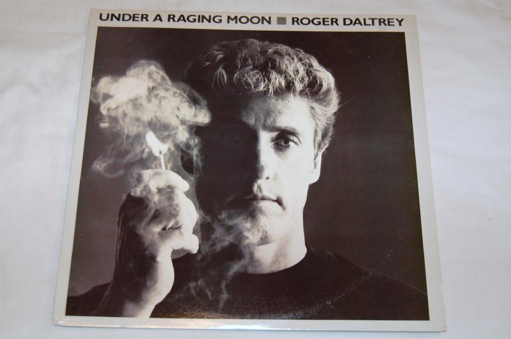 Daltrey, Roger - Under A Raging Moon