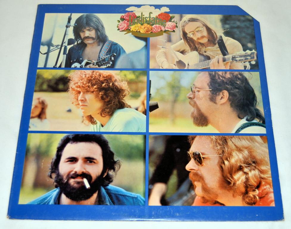 Lindisfarne - Happy Daze