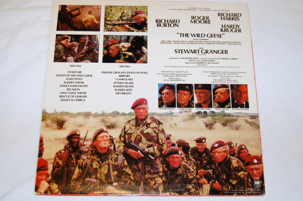 The Wild Geese - Roger Moore, Richard Burton