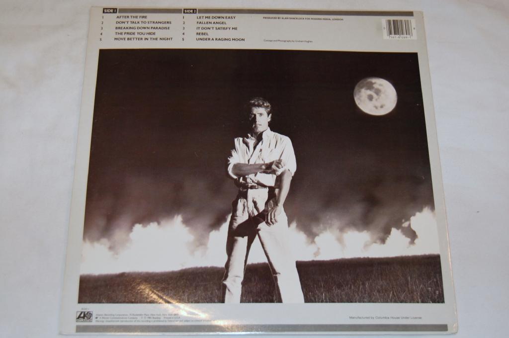 Daltrey, Roger - Under A Raging Moon