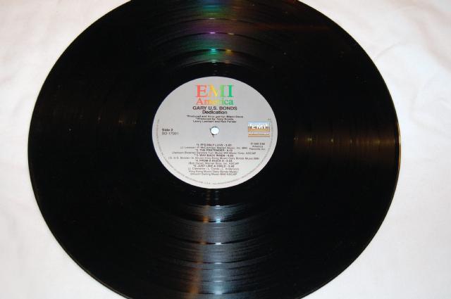 Bonds, Gary US - Dedication