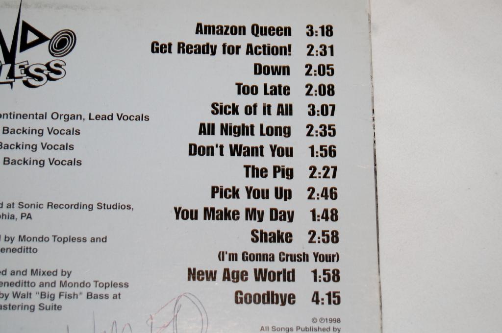 Mondo Topless - Get Ready For Action!