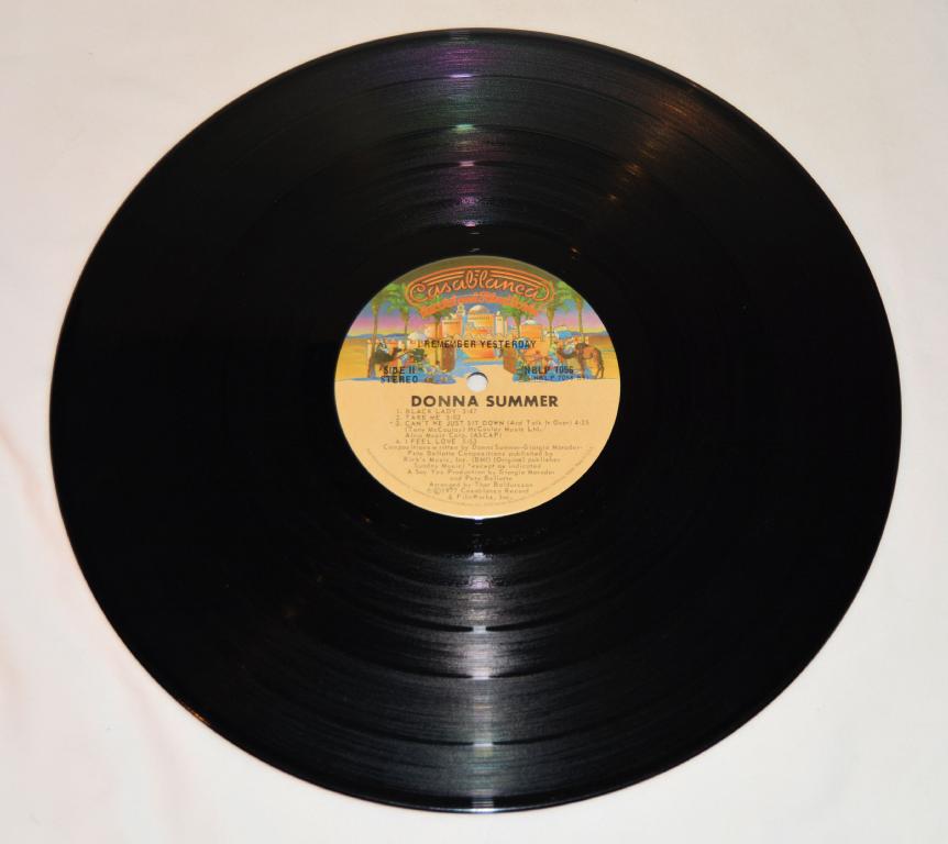 Summer, Donna - I Remember Yesterday