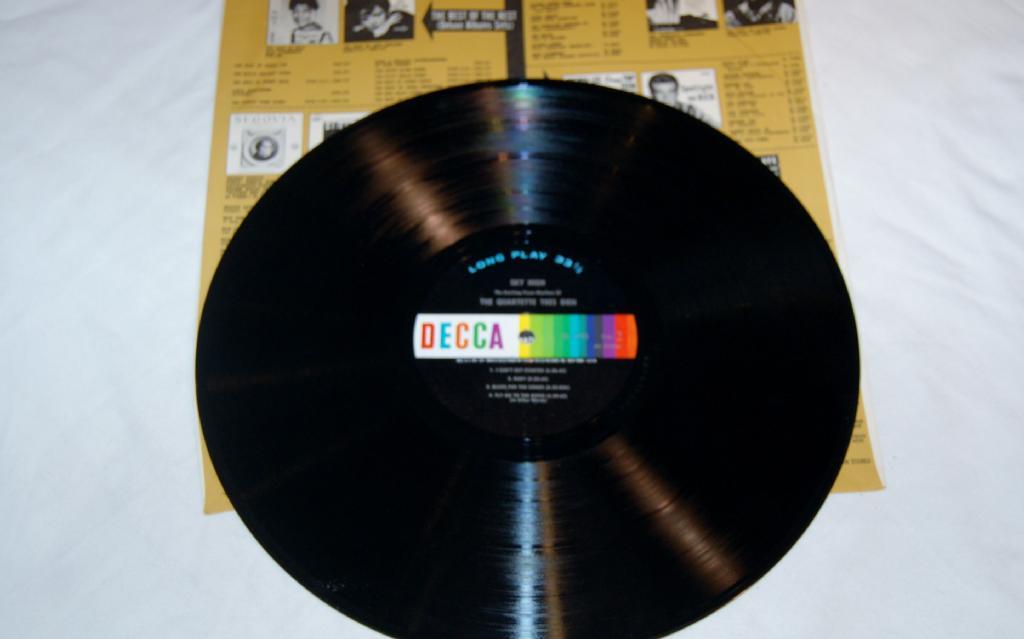 Quartette Tres Bien, The - Sky High