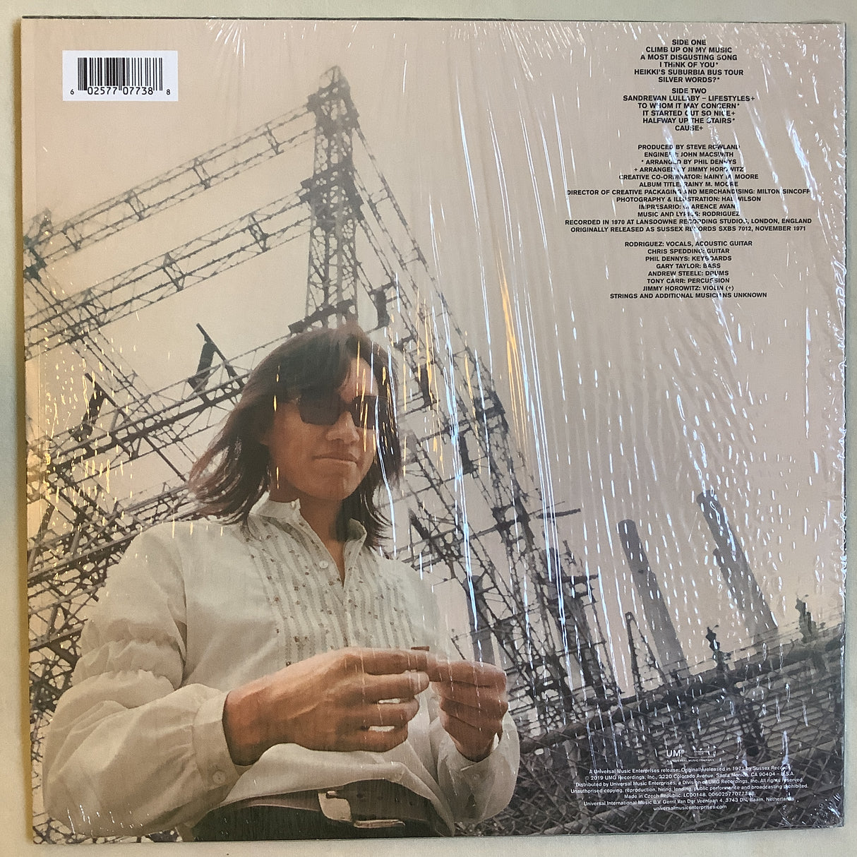 Rodriguez - Coming From Reality