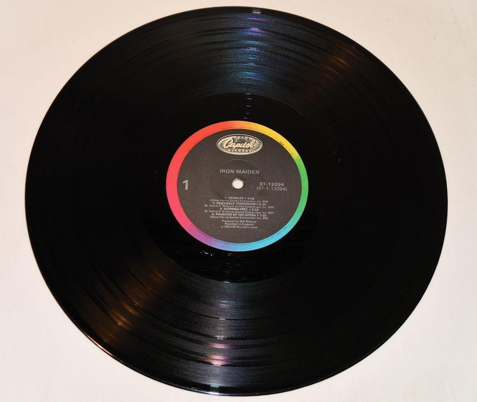 Iron Maiden - Iron Maiden