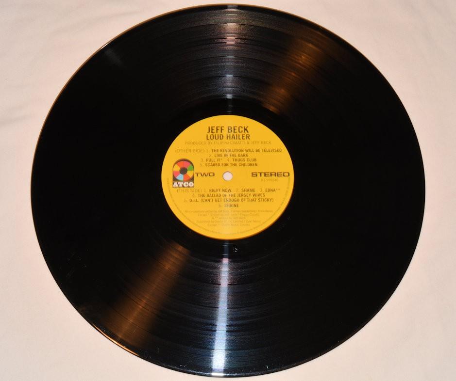 Beck, Jeff - Loud Hailer