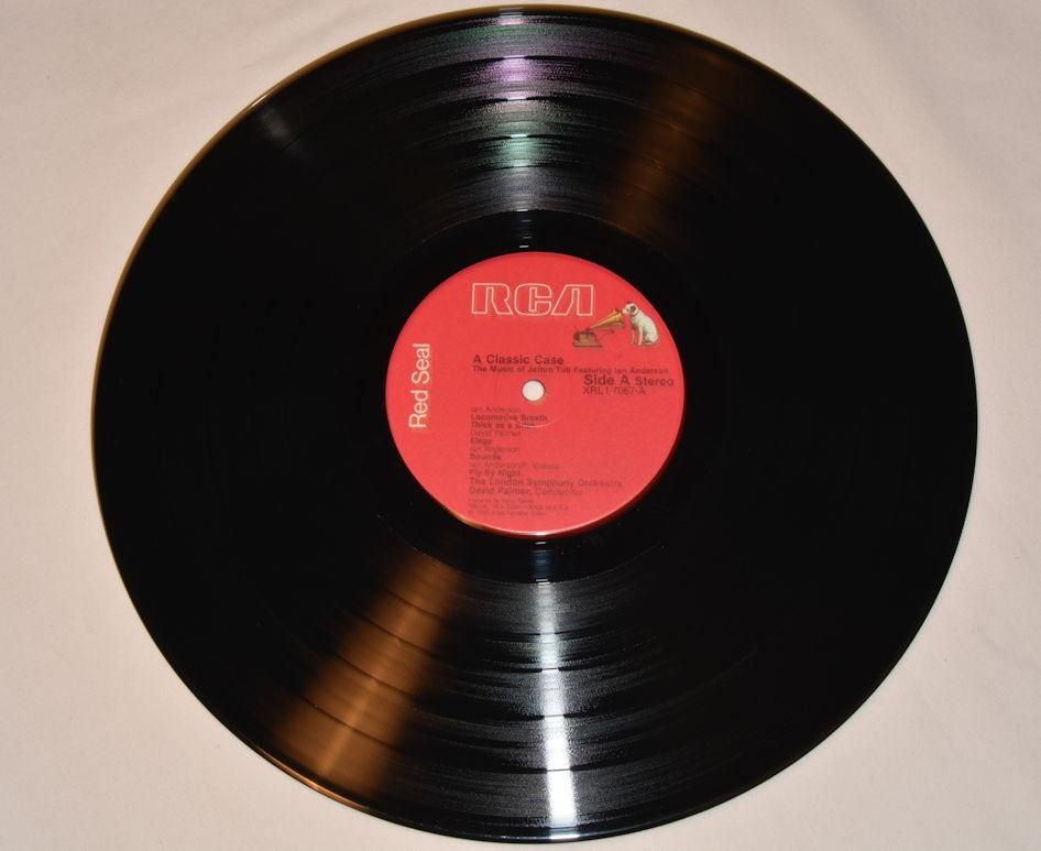 London Symphony Orchestra - Plays Jethro Tull